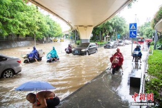 百度平台:新澳彩资料免费公开-广西暴雨后道路成河